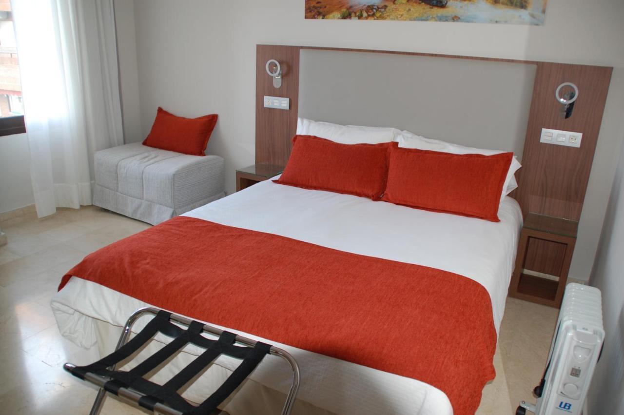 Apartament Triana L Sewilla Zewnętrze zdjęcie